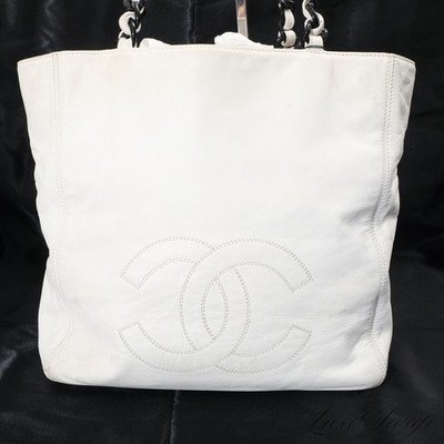 Chanel Made in Italy White Leather Black Resin Chained Handle