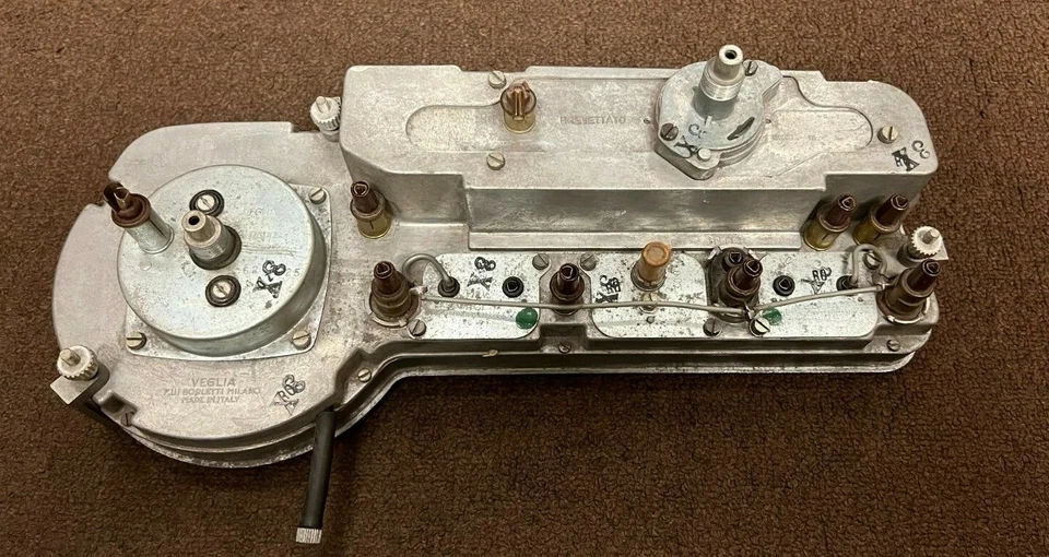 Cuadro de instrumentos Alfa Romeo 2600 Berlina/Sedan nuevo de stock Foto 2 de 2