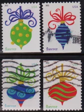 OFF paper #4571-04 Holiday Baubles-microprint(used set of 4)Forever 2011 _f112