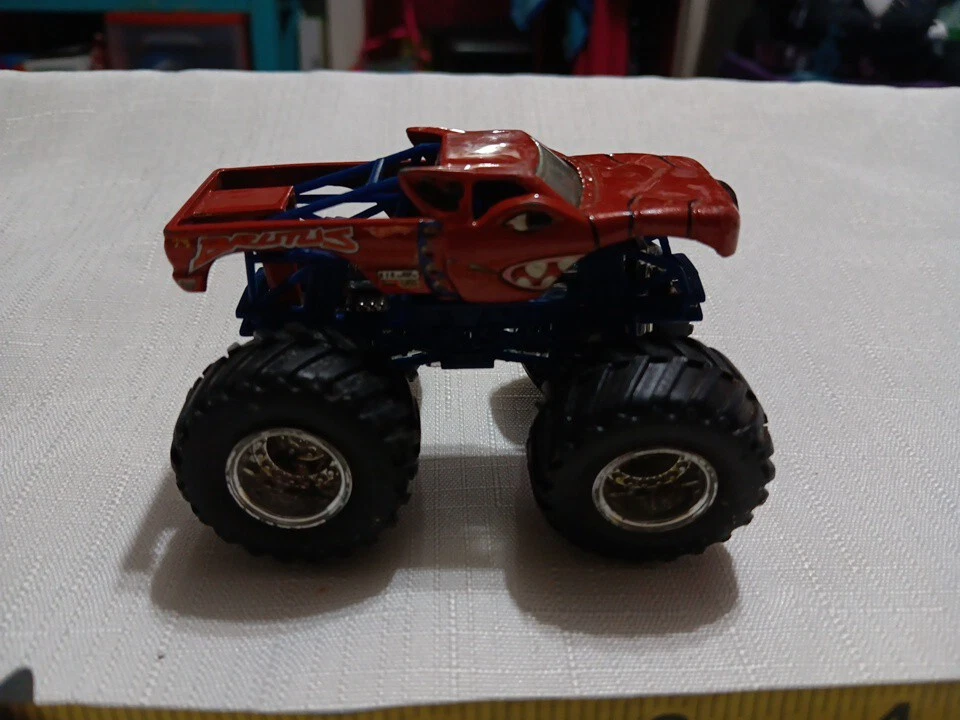 L K Hot Wheels Monster Jam Truck Brutus Toy Collectible Red Dog