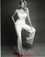 "Classic Beauty" Kate Upton 8x10 Photo-Matte Finish  
