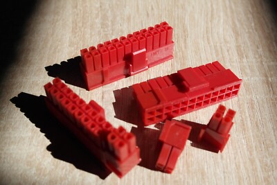 Molex 20+4 Pin, Board Stecker Male in Rot 4,2mm inkl. 24 vergoldete Crimp Pins