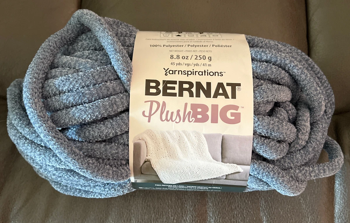 Bernat Plush Big Yarn (161163) Storm Blue 8.8 oz