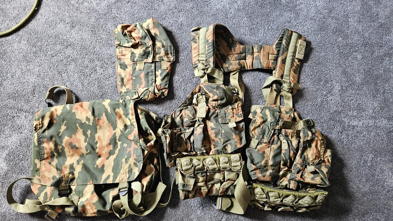 Rus Army Load Bearing vest 6Sh92 VSR-93 FLORA camo Chechen war campaign RARE!