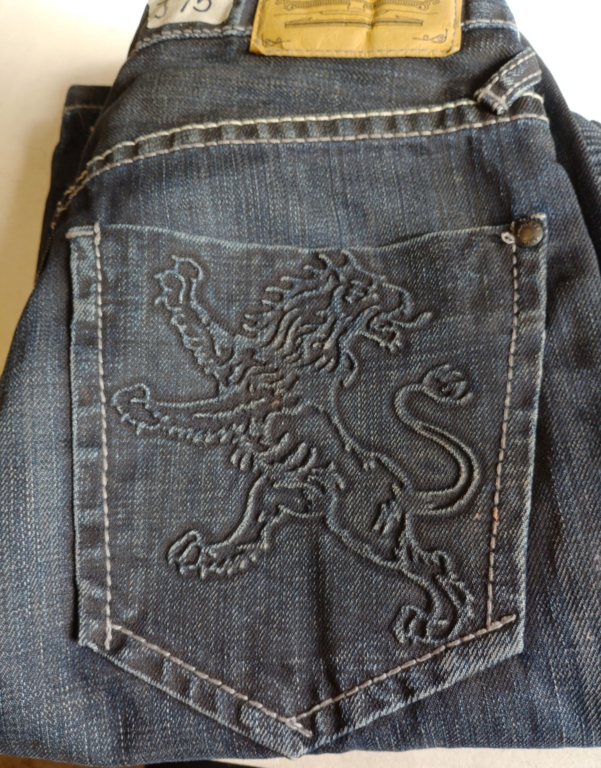 S 29x30 Bootcut Classic Fit Whiskered Lion Low Rise