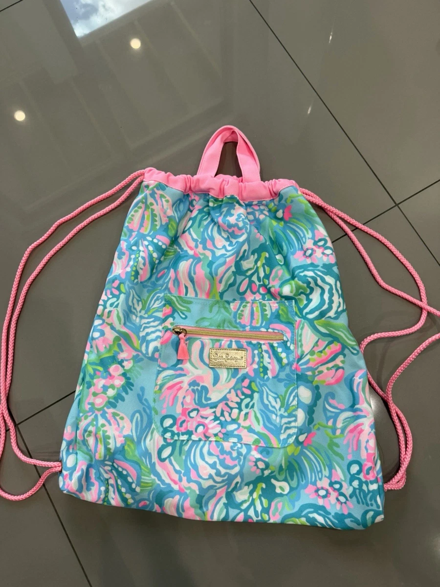 Lilly Pulitzer Drawstring Backpack Quilted Floral Barbiecore Coastal Brand NEW Lilly Pulitzer Drawstring Backpack Quilted Floral Barbiecore  main image 3