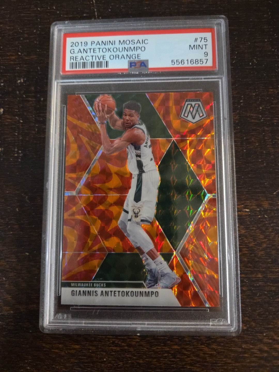 2019-20 Panini Mosaic Giannis Antetokounmpo #75 Reactive Orange