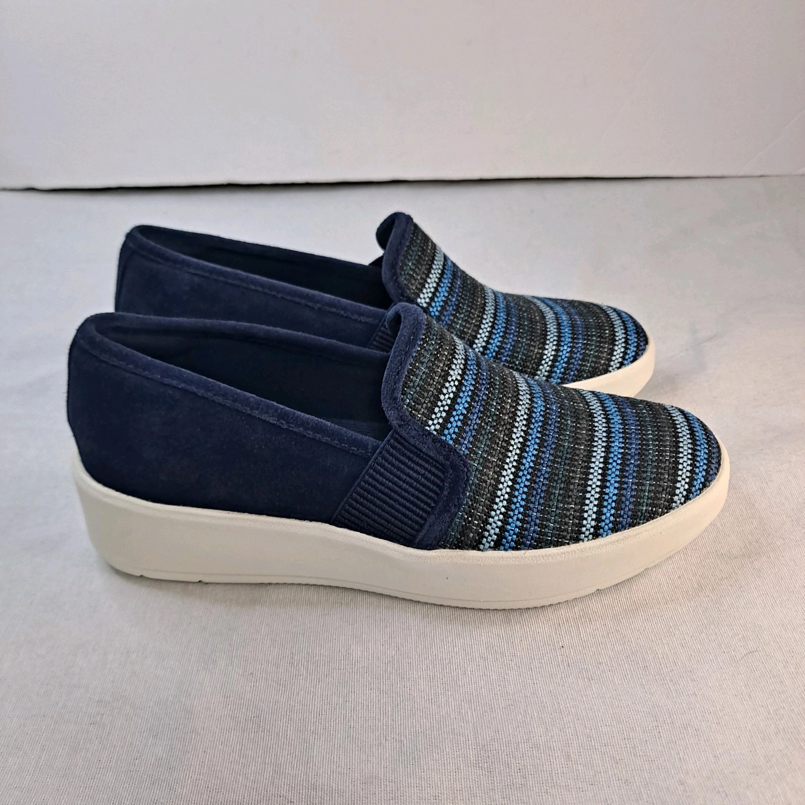 Scarpe sneakers Clarks Layton Petal slip on donna 7 5M tomaia tessuto scamosciato navy