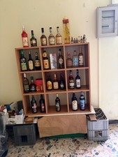 Vendesi varie bottiglie sia in stock che singolarmente di alcolici da collezione