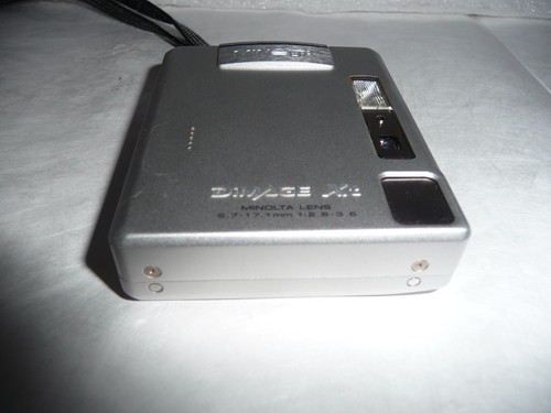 Mint in Box Classic MINOLTA DIMAGE Xt CCD Camera Compact Stylish opt Viewfinder - Picture 4 of 18
