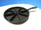 Vintage Lodge 8 " Round Cast Iron Cornbread Skillet Cookware