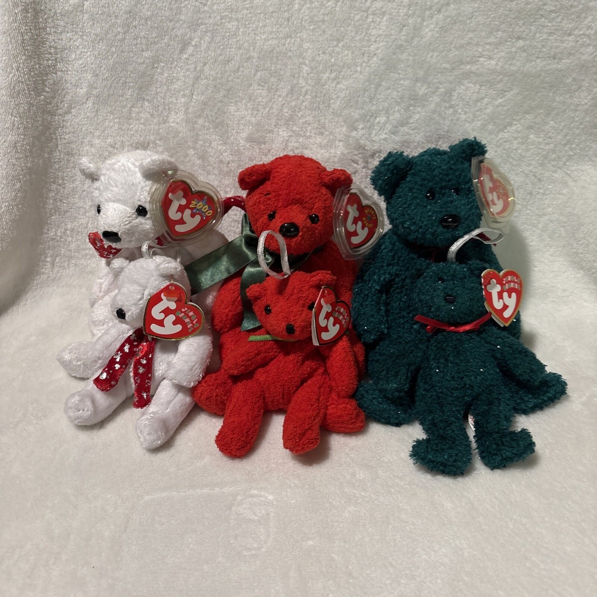 Beanie Babies Christmas Bundle 2000, 2001 Holiday Teddy, Mistletoe Jingle  Baby