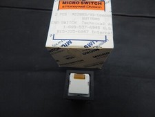 HONEYWELL MICROSWITCH M22885/93-CGA08DK PUSH SWITCH - USA SELLER FAST SHIPPING