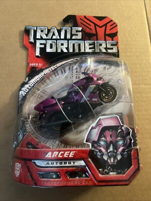 TRANSFORMERS 2007 MOVIE Arcee DELUXE Class New