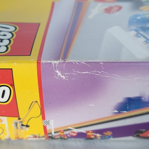 2000 Lego Set 2554 - Unopened Formula 1 Racers Pit Stop Shell Formula New Other - Picture 8 of 23