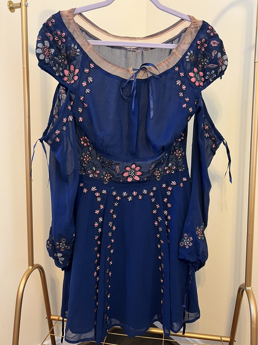 for love and lemons blue floral dress SUGARLIPS Women's Amazonia Floral Palmer Tiered Cotton Maxi Dress - Blue main image 1