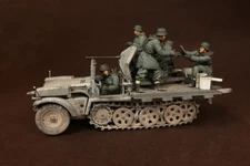 1/35 Scale WW2 (NO CAR, 5 figures include) Resin Figure Model kits Miniature