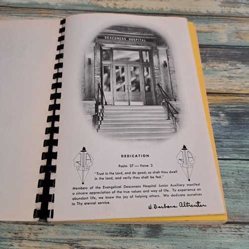 Look 'N Cook 1951 Junior Auxiliary Evangelical Deaconess Hospital Milwaukee WI - Picture 8 of 8