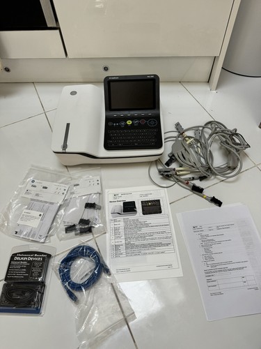 GE MAC 2000 TRAGBARES RUHEN EKG-GERÄT 12 LEITUNGEN RUHEREMASCHINE *TOP ZUSTAND