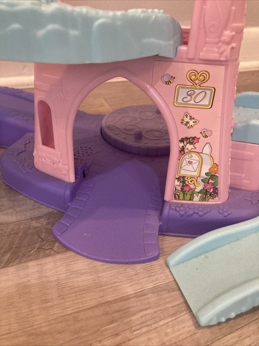 Little People Disney Princess Klip Klop Castle Stable Playset 3 Horses Works - Picture 6 of 13