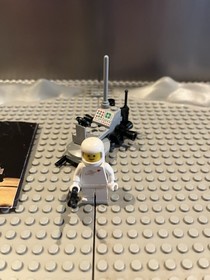 LEGO Classic Space 6801 Moon Buggy 100% Original Complete w Instructions 1981