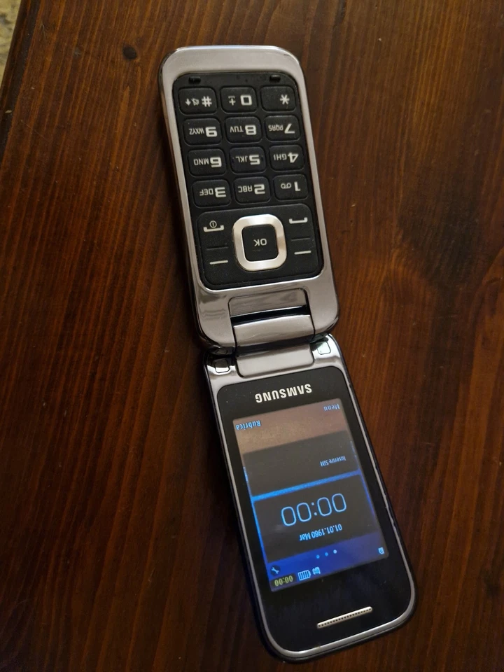 SAMSUNG Gt-c3590 NERO FUNZIONANTE CON CARICABATTERIA - Immagine 2 di 4