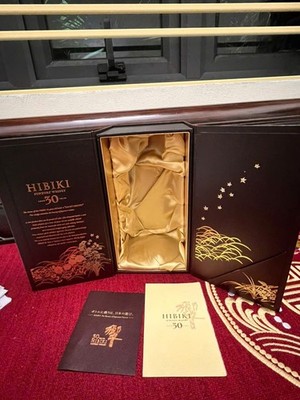 Paper box  Hibiki 30 limited