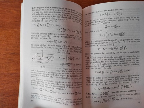 Collected Problems in Physics by S. Kozel Mir Publishers Moscow 1986 - Picture 12 of 23
