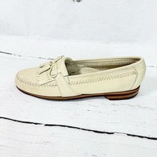 Vintage Johnston & Murphy Shoes Mens 10M Beige Tassel Loafers Made In USA
