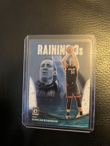 Duncan Robinson 2022-23 Optic Raining 3s