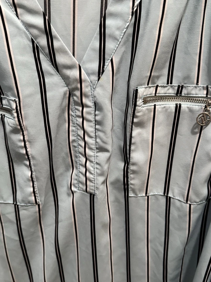 Adrienne Vittadini Women’s Top Light Blue Stripes With Zippers On Pockets XL — 第 2/4 张图片