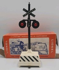 NOS Vintage Lionel O Guage Railroad Crossing Signal USA Made W/Original Box #154