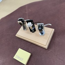 Turntable Cartridges Headshell Stand Display Beech - For Three Headshells