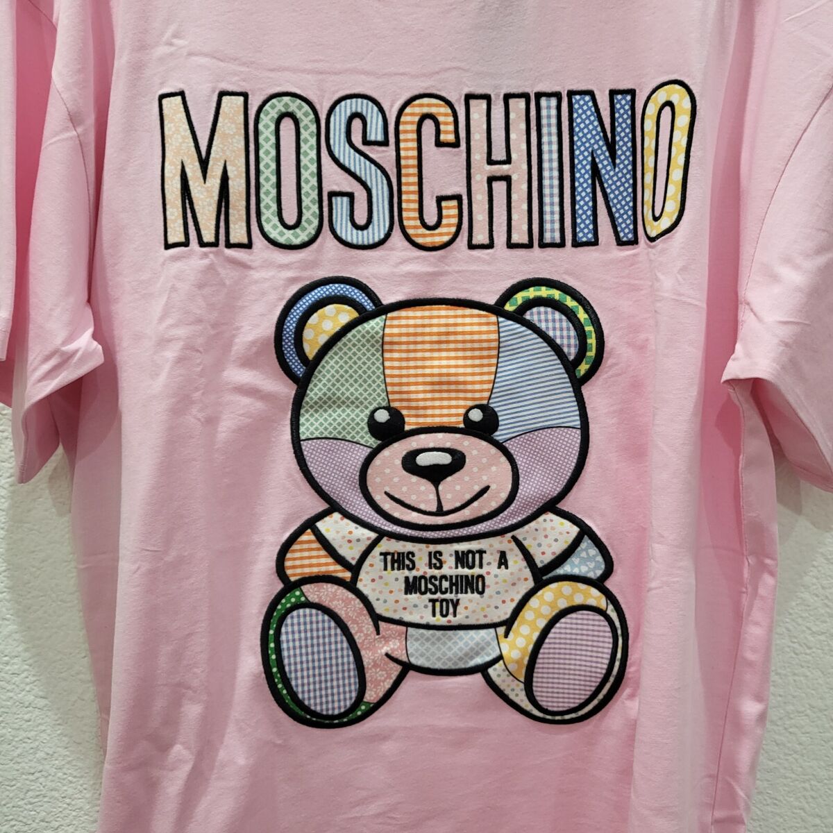 Moschino Teddy Bear Pink cotton t-shirt Size M | eBay Moschino Teddy Bear Pink cotton t-shirt Size M | eBay