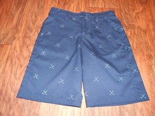 Under Armour boys shorts size 12 MINT cond golf loose fit