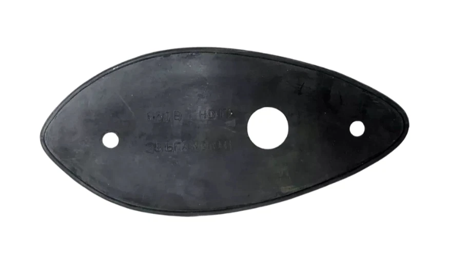 Par de almohadillas de goma negras para lámpara de cabeza delantera Plymouth 1936. Foto 3 de 4