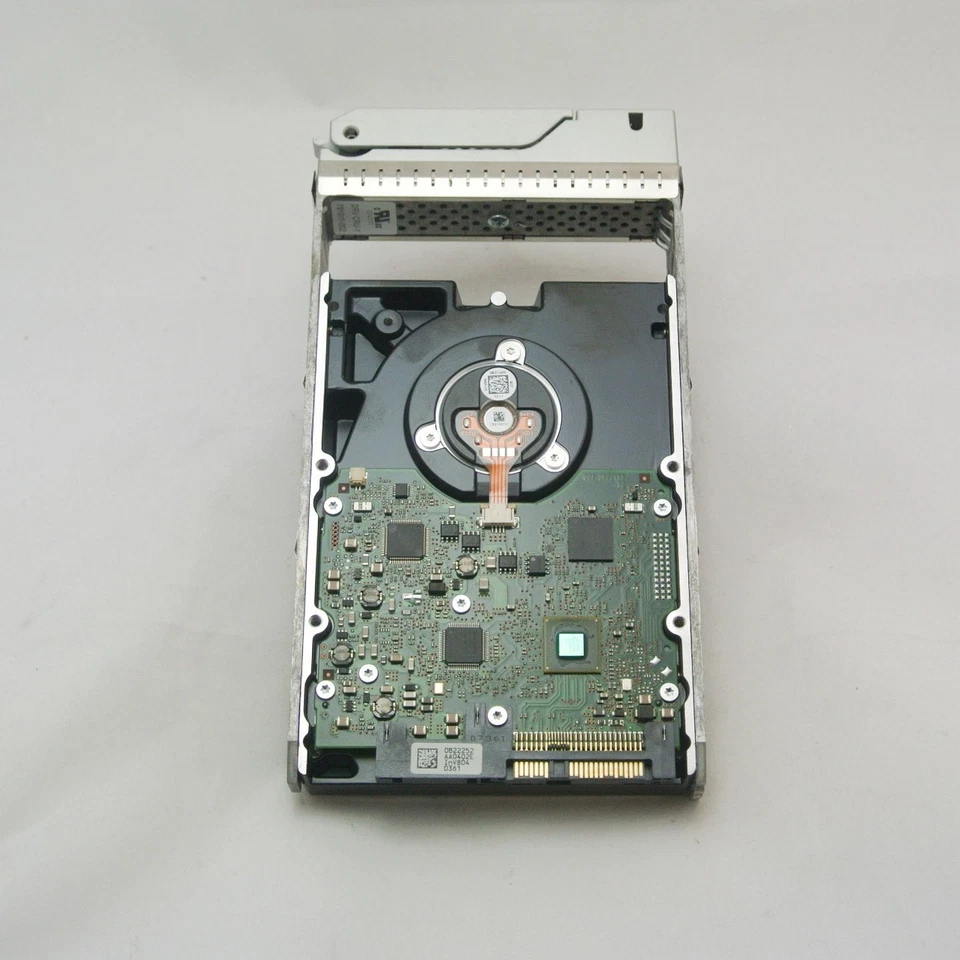 SUN ORACLE 540-7197 146GB 15K RPM SAS Hard Drive - Image 3 of 4