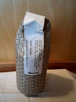 Davines This is a Sea Salt Spray 250 ml / 8.45 fl oz New in wrapper