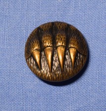 4341 Single antique 3 part metal button, brass bear claw