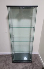Glass Retail Display Case with Adjustable Shelves and Lockable Doors