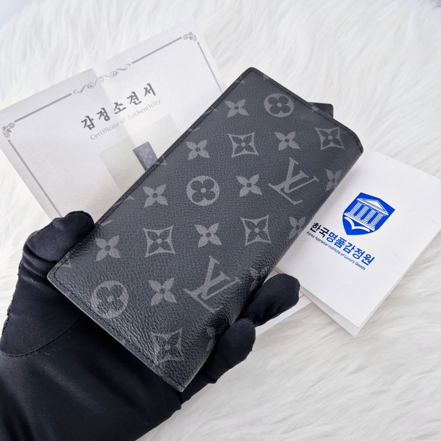 Louis Vuitton Eclipse Monogram Brazza Wallet M616… - image 4