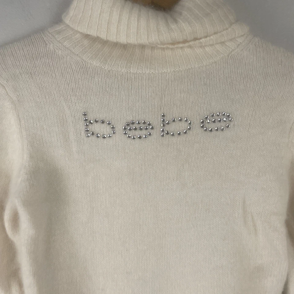 Suéter De Colección Bebe Angora Blanco Logo Mediano Y2K Coqueta Angelic Difuso Foto 2 de 4