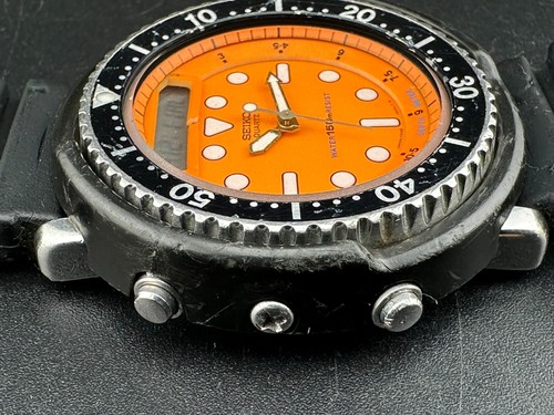 1982 Seiko Men's 'Arnie' Ana-Digi Tuna Style Orange Dial Quartz Watch H558-500A - Picture 5 of 13