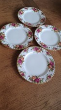VTG Royal Albert Old Country Roses Set 4 Dinn...