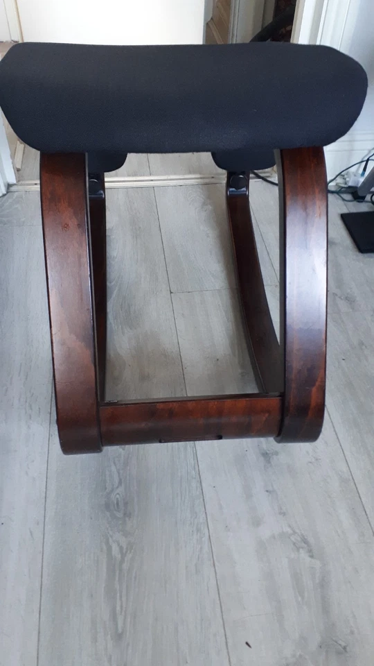 Silla ergonómica Stokke Balans Varier Thatsit arrodillada sin respaldo - Imagen 4 de 4