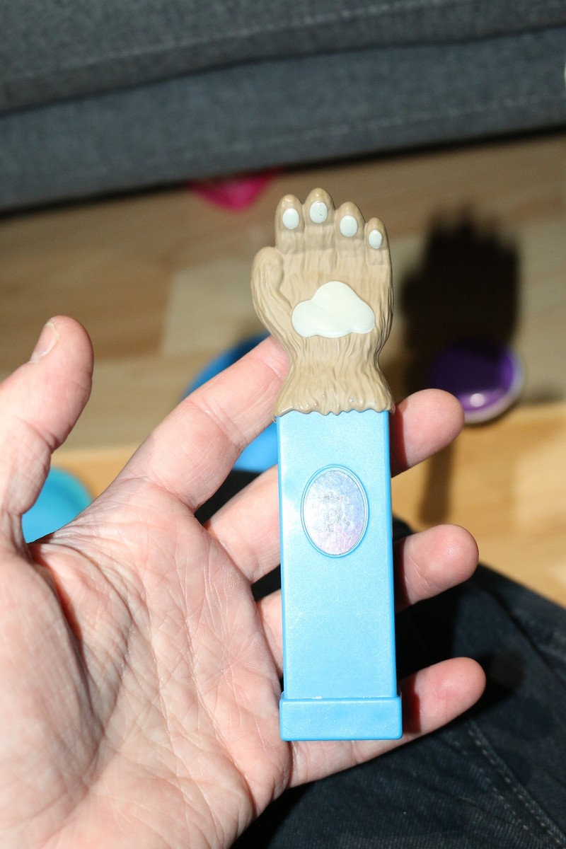 2018 Winnie Werewolf Paw Sound Toy 5.75