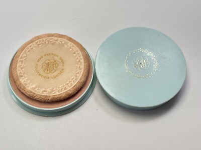 VTG Max Factor Finishing Powder Translucent Beige Rose Tone Sheer Blue Compact