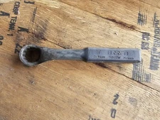 URREA 2616SW 1" OFFSET HAMMER WRENCH KNOCKER 1
