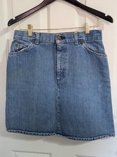 VINTAGE 80s Levi's Demin Skirt White Tab Zip Light to Medium Wash 30x18