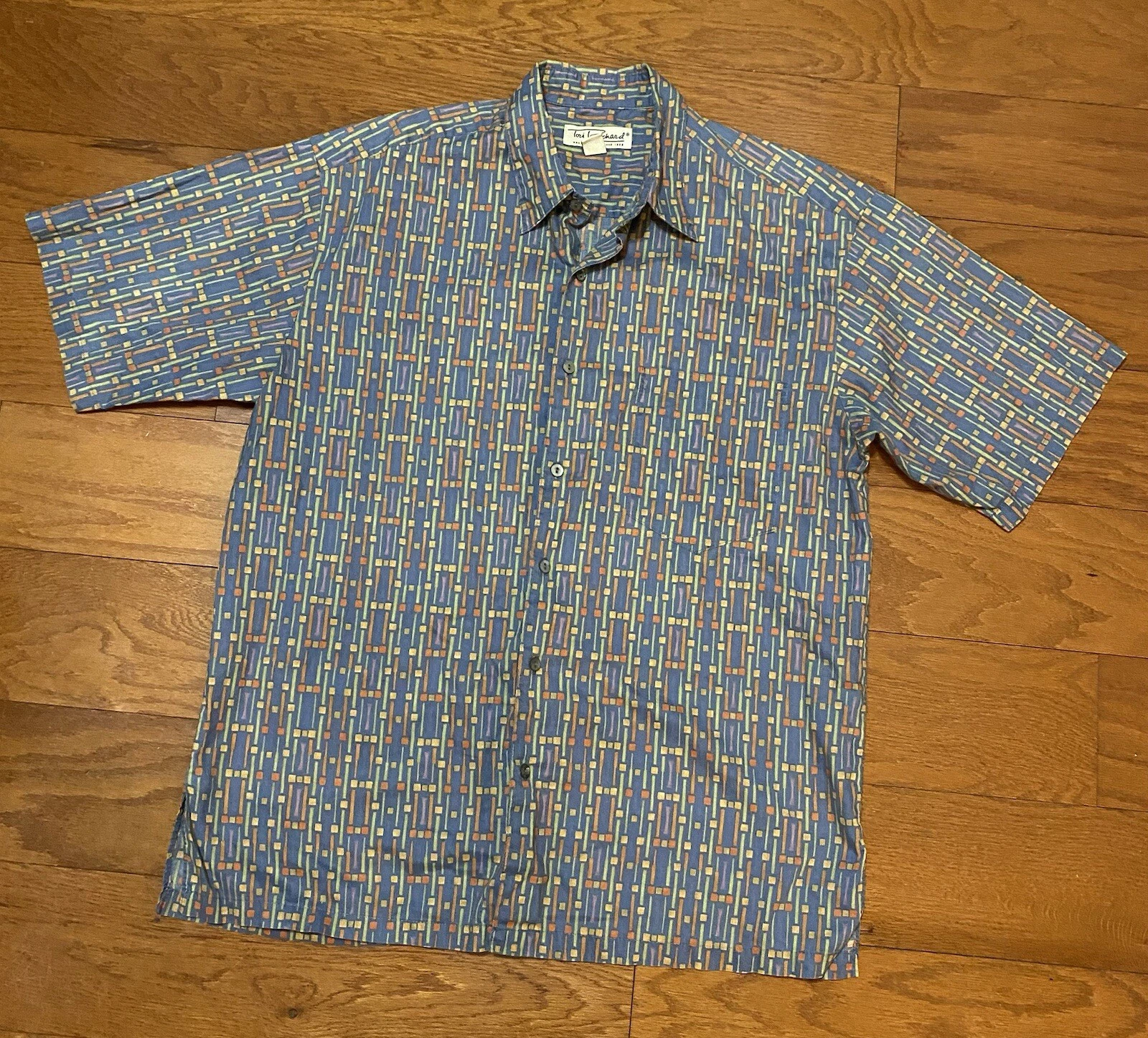 Tori Richard Mens Hawaiian Shirt Medium Cotton Lawn Made In Hawaii Geometric USA